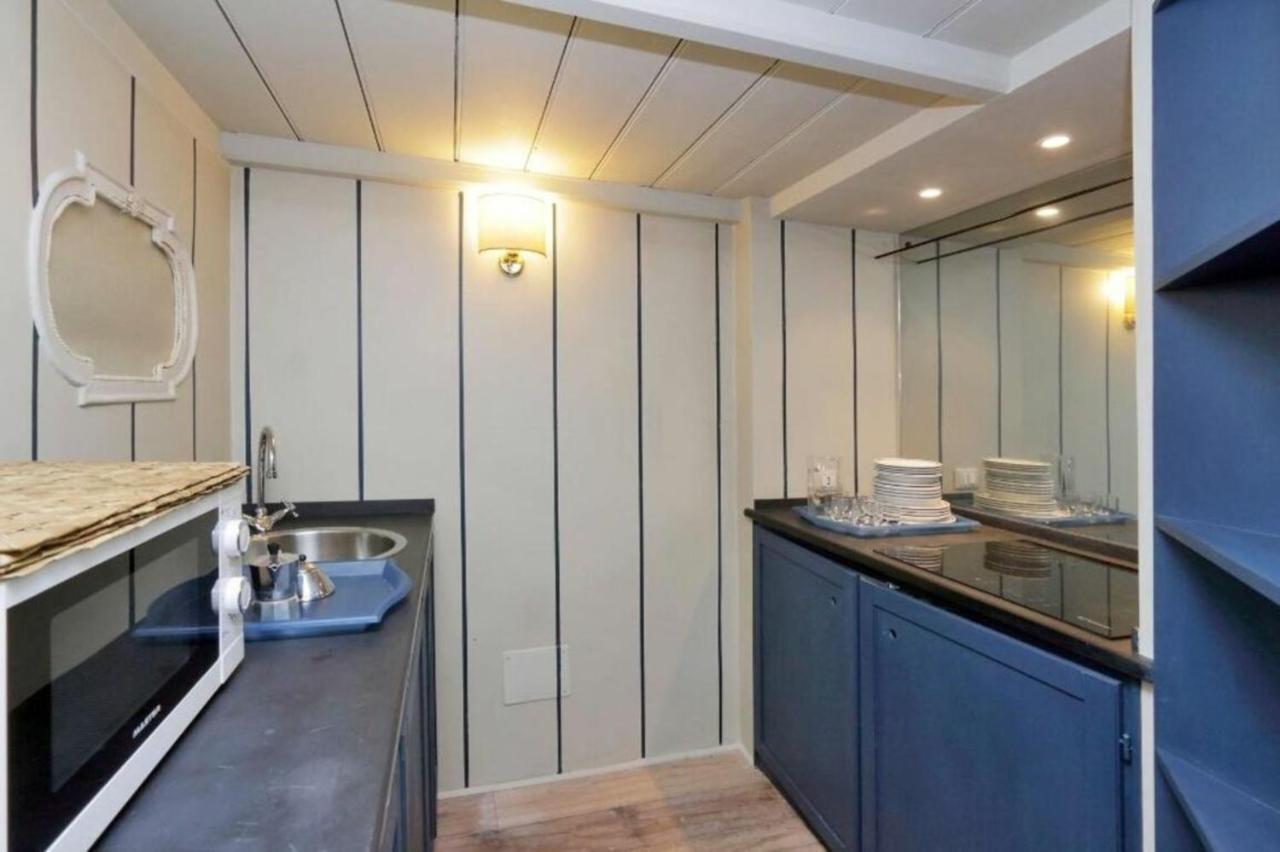 Studio Apt In Rome City Centre Via Gregoriana By Halldis Buitenkant foto